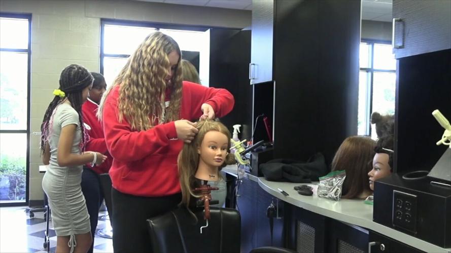 Apollo welcomes local students to explore the different career programs that they offer