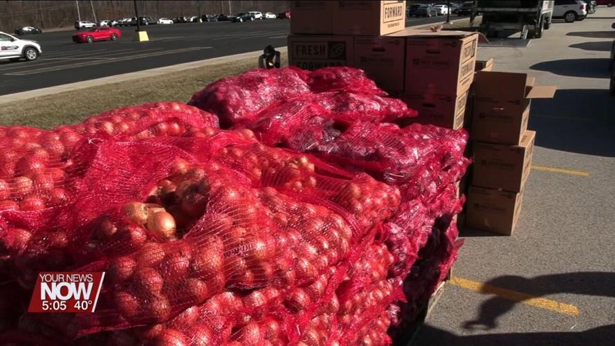 OSU Lima and West Ohio Food Bank hold a pop-up produce stand for those in need