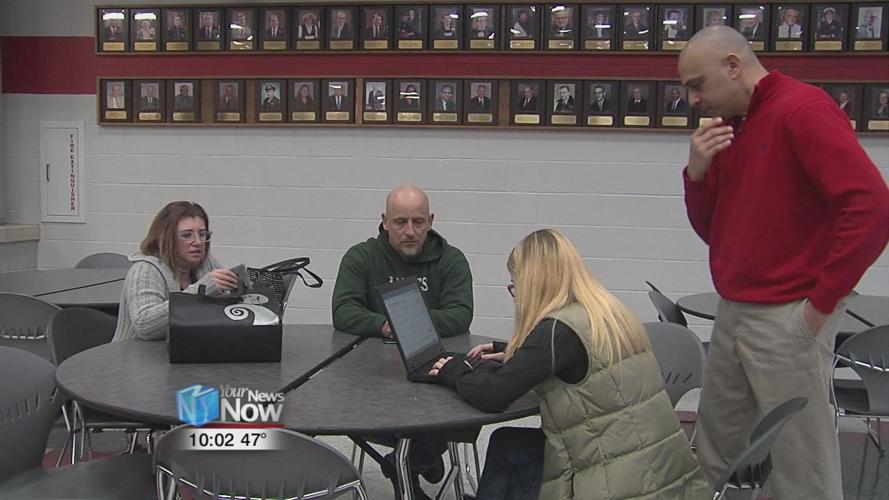 Lima Senior host final FAFSA help meeting for students and families