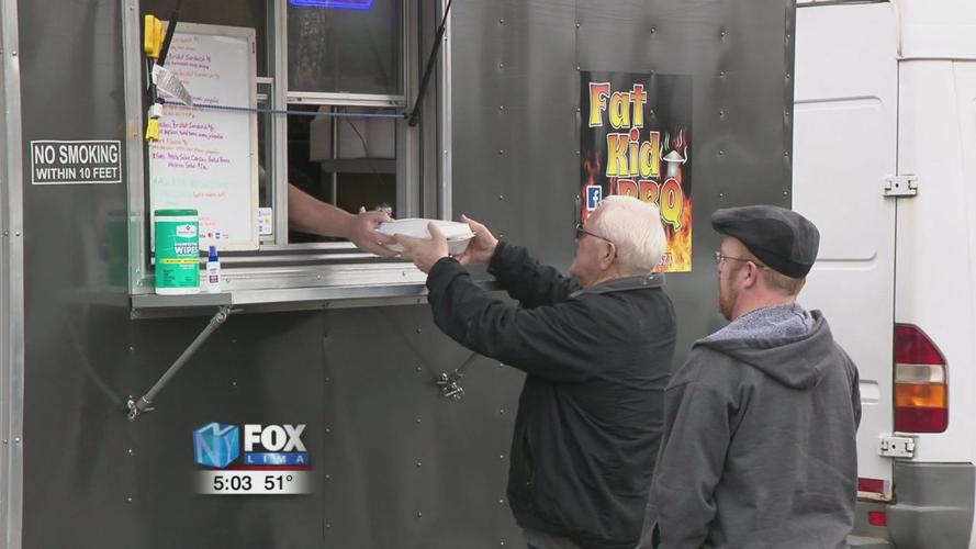 Local businesses band together to feed the community during coronavirus closings