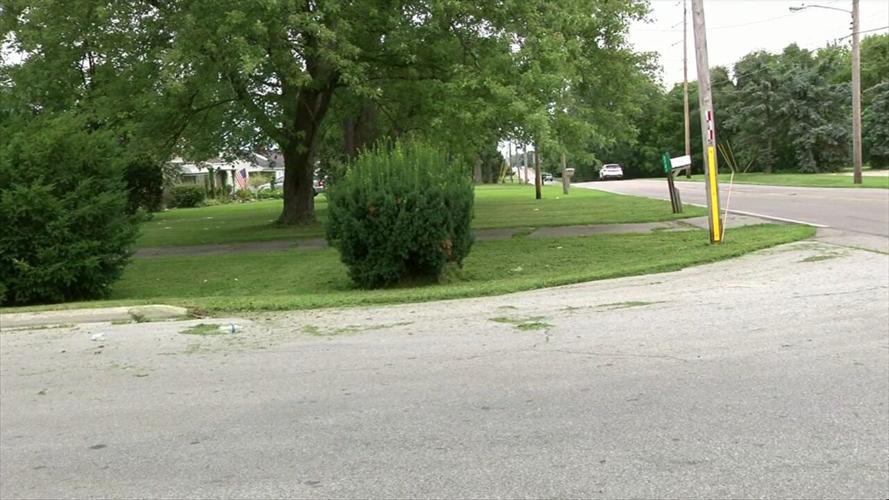 City of Lima asking residents to keep grass clippings off of roadways