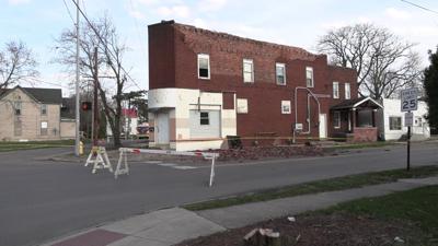 Strong winds cause partial building collapse at Brice Avenue and Metcalf Street in Lima