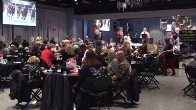 32nd annual Chamberfest brings hundreds out to have fun