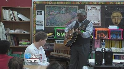 Students learning to tell stories through art