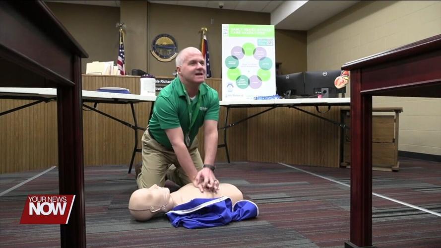 Lima Municipal Court employees get trained on AED donated from Lima Memorial