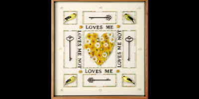 Loves Me Loves Me Not
