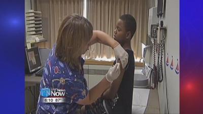 Allen County Public Health holding a teen immunization clinic