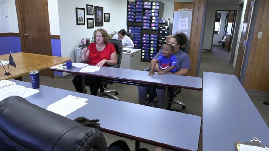 Lima woman recognized for her commitment to caring for her cousin's children