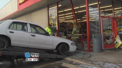 Man accidentally drives into Advance Auto Parts