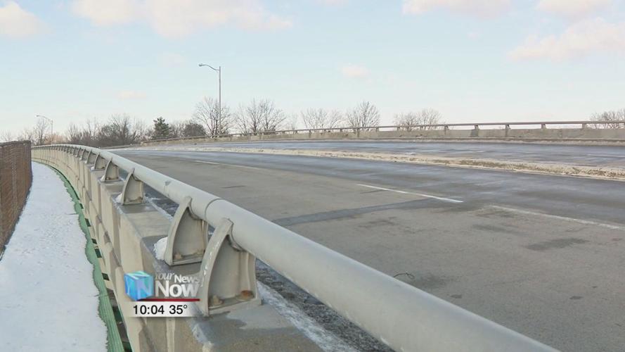 Eighth grade students present project to Lima City Council