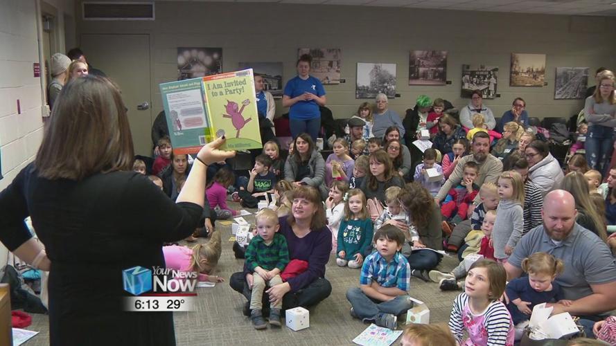 Findlay library holds Noon Year's party