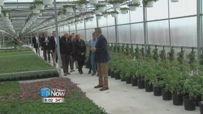 Perdue and McMahon visit Amherst Greenhouse on tour of West Central Ohio
