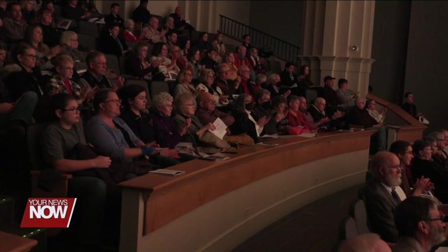 Bluffton University students put people in the holiday spirit with concert