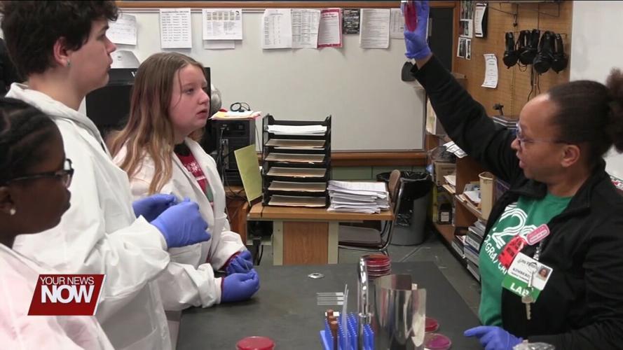 Shawnee Middle School welcomes local professionals for 6th annual STEM Day