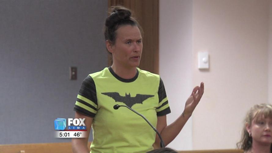 Former probation officer sentenced for scamming nude photos from women 1.jpg