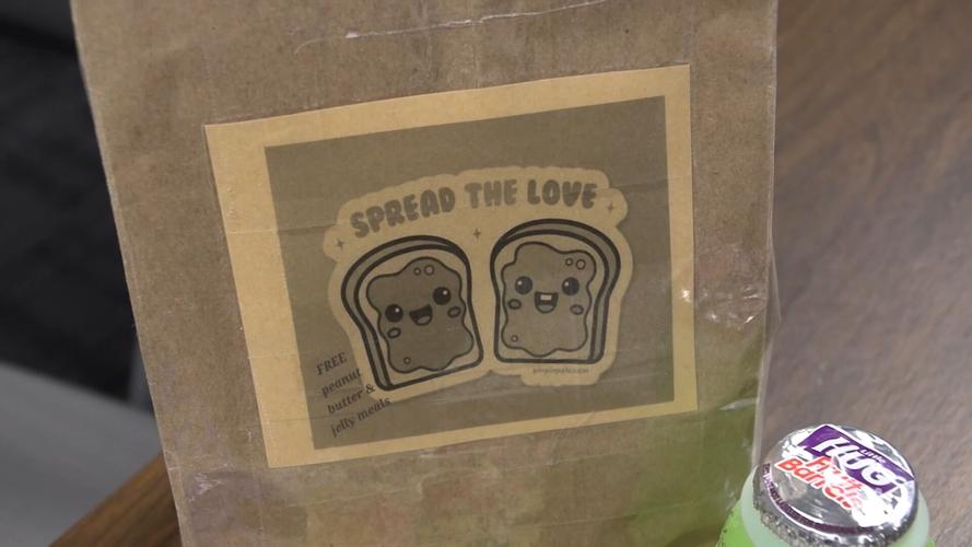 'Spread the Love' initiative to fight childhood hunger in Lima seeks volunteers