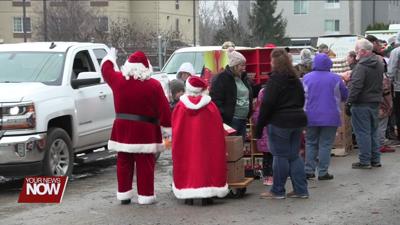 West Ohio Food Bank continues their Christmas ham dinner giveaway.jpg