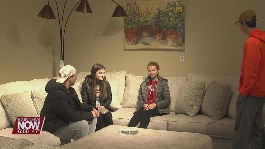 Delphos residents shop small during Small Business Saturday.jpg