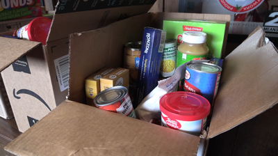 Com_UNITY Ministries distributes holiday food boxes to local families