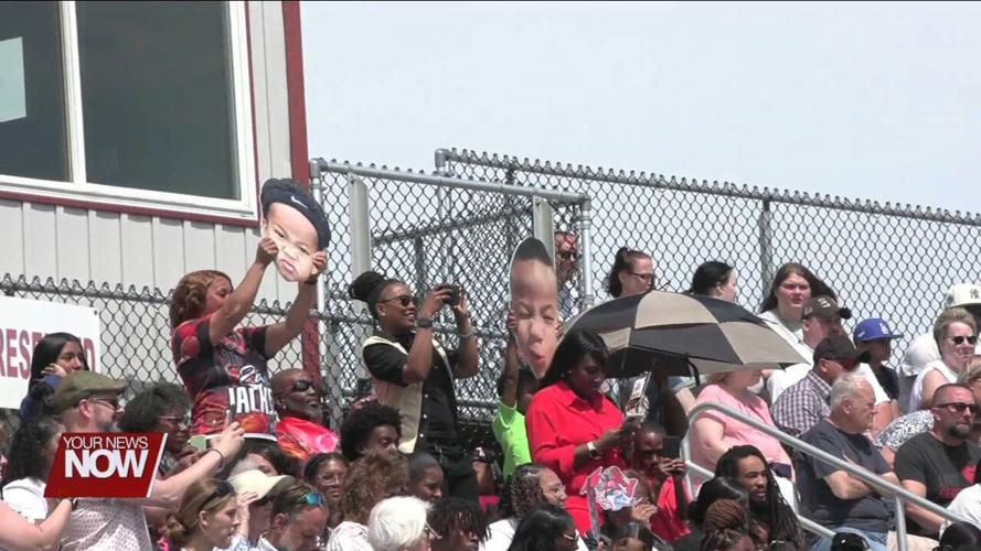 Lima Senior graduates receive diplomas and celebrate achievements