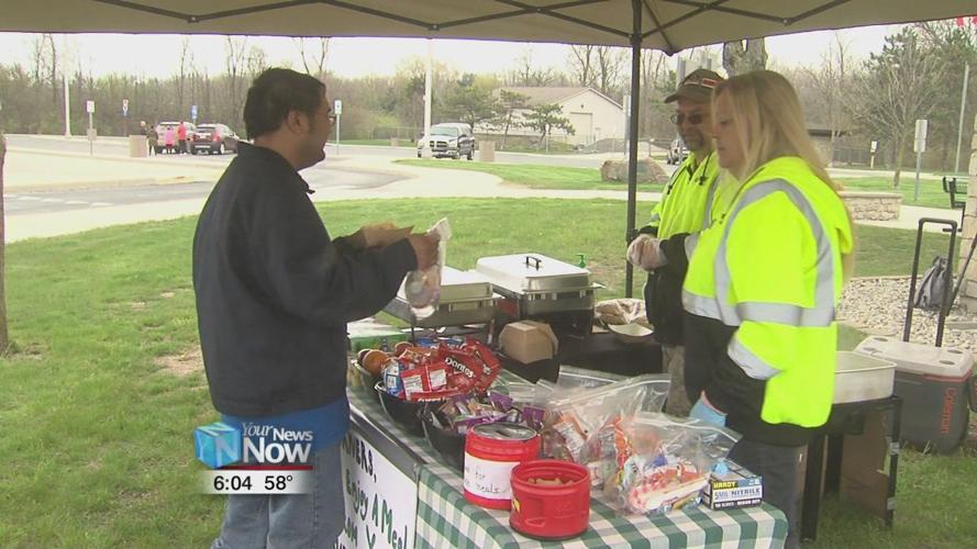 Findlay couple shows appreciation to truck drivers with "Operation Feed a Trucker"
