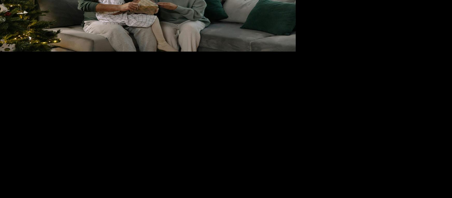 Alzheimer’s Association Schedules Virtual Program on Celebrating the Holidays for Dementia Caregivers and Families