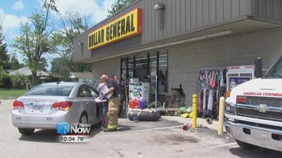 Car crashes into Elida Dollar General