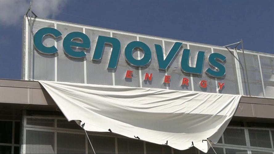 Cenovus presents $250,000 check to Central District Maker Space