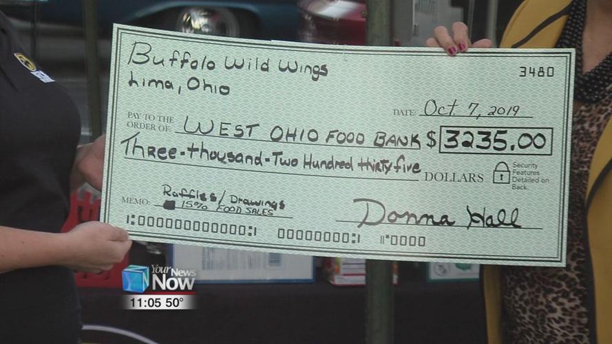 Buffalo Wild Wings donates to West Ohio Food Bank