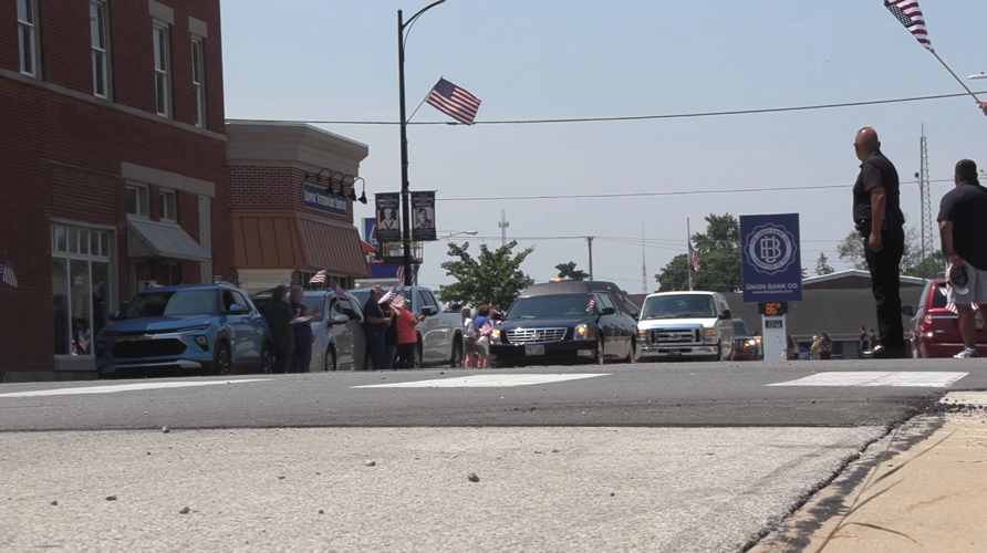 Putnam County community gathers to honor fallen soldier in his hometown