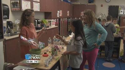 Cridersville Elementary students learn about the world of business