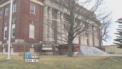 Commissioners discuss the future of Memorial Hall
