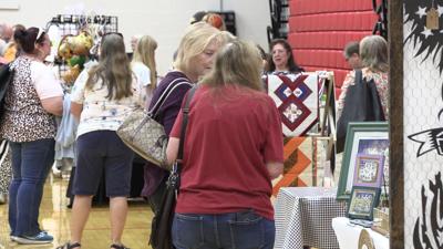 52nd Bluffton Craft Show draws hundreds of shoppers with over 130 Vendors