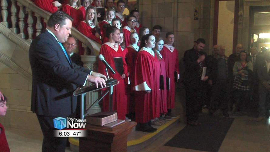 Cross holds ceremonial swearing in, in Kenton 1.jpg