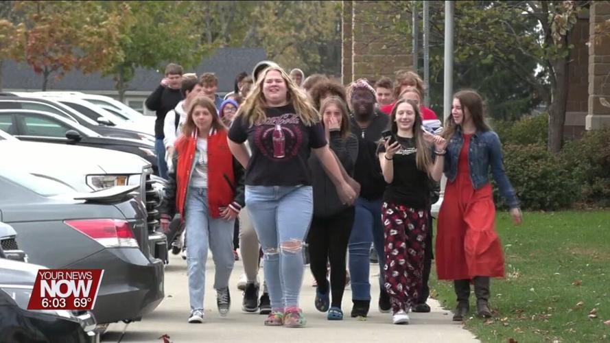 Group of Elida High School students stage walkout amid bathroom concerns