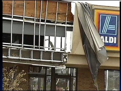 Aldi cleans up after Tuesday's tornado in Celina
