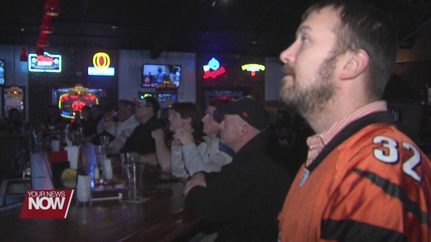 Bengals fans pack Beer Barrel in Lima to watch the Super Bowl
