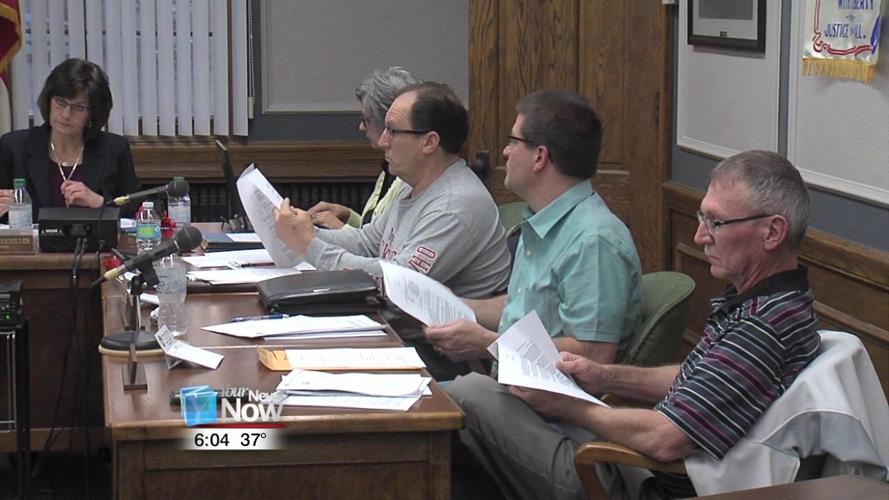 Putnam commissioners working to deal over control of sewer and water to Ottawa 1.jpg