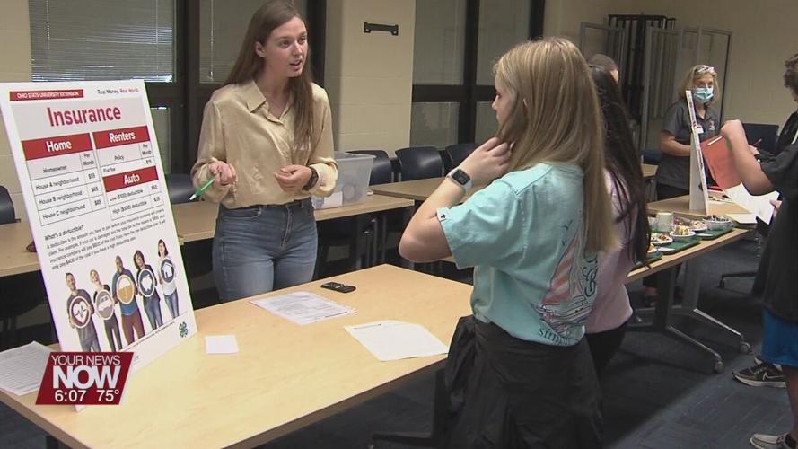 State Treasurer visits Donnell Middle School while students take part in Real Money Real World program