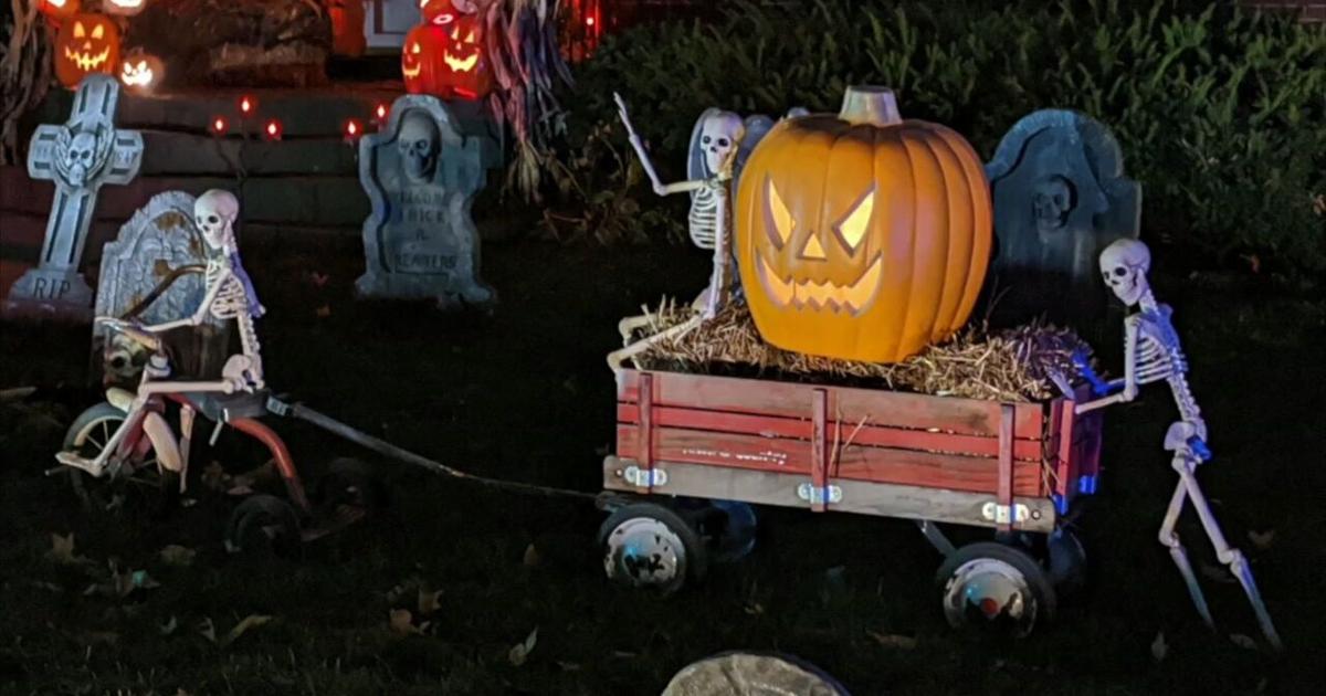 Das für Halloween geschmückte Haus in Lima fällt der Unterhaltungsikone Marie Osmond ins Auge – Your News Now Das für Halloween geschmückte Haus in Lima fällt der Unterhaltungsikone Marie Osmond ins Auge – Your News Now