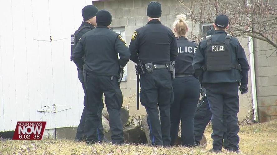 Lima police looking for bank robbery suspect on Bellefontaine Avenue