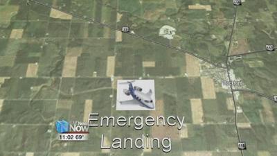 Crop dusting pilot makes emergency landing near Rockford