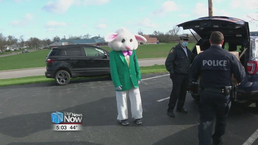 Lima Police Department joins the Easter Bunny for early Easter deliveries