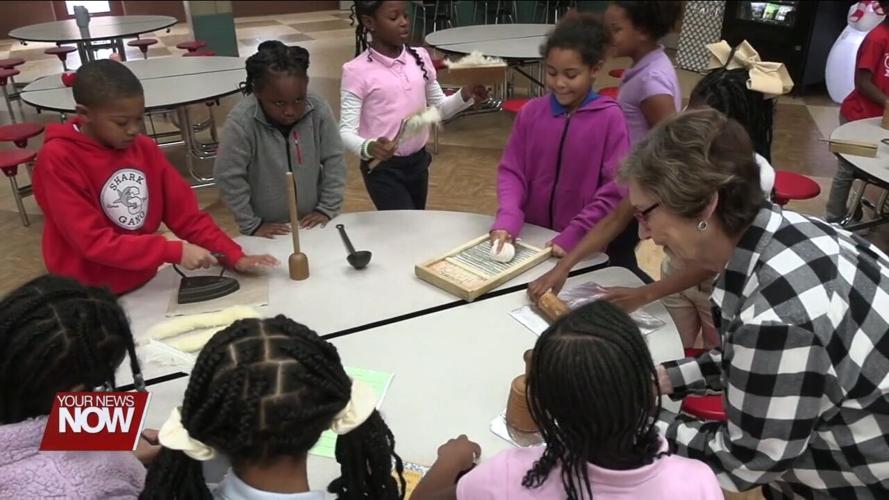 Allen County Museum takes Unity students back to the 1800s with Traveling Trunk program