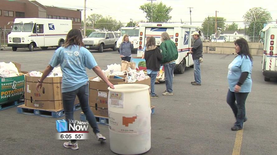 Local Letter Carriers help Stamp Out Hunger2.jpg