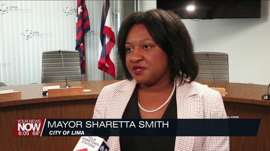 Lima's new outdoor fitness court offers multiple ways to workout