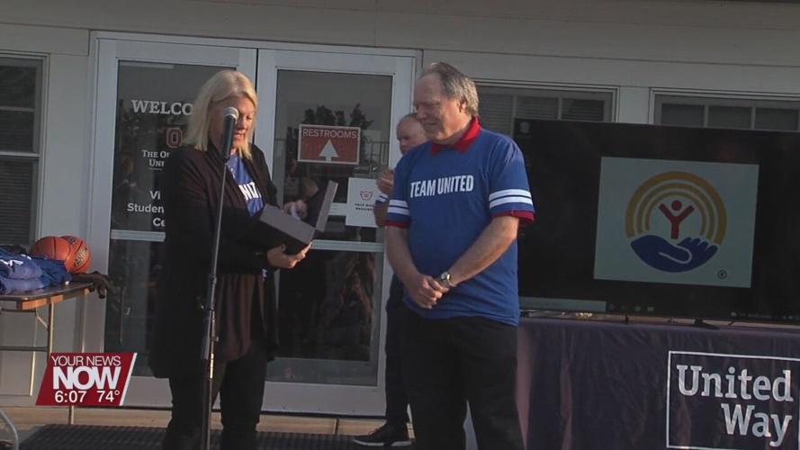 Kleffner receives volunteer award from United Way