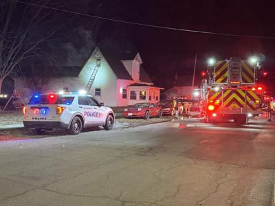 2 people died in a house fire in Wapakoneta Sunday night