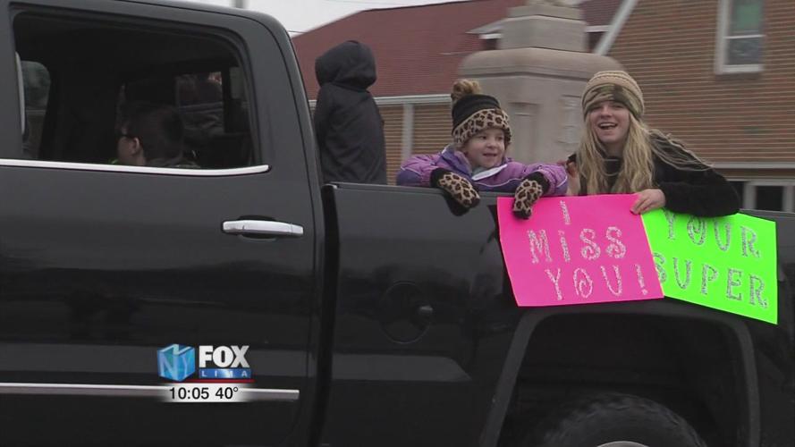 Allen East Schools create caravan to show students they care