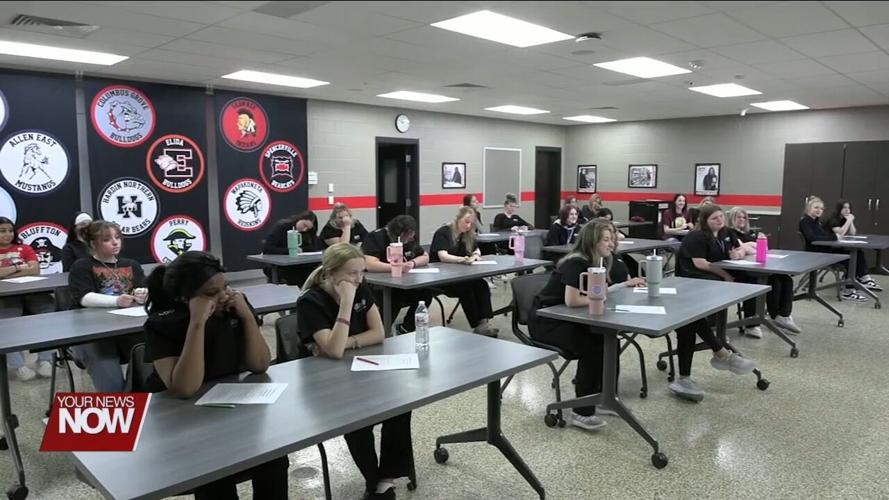 Master barber paralyzed during lifting accident inspires Apollo students to never give up